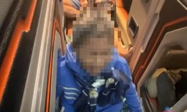 Làm rõ clip mẹ già khóc nức nở trên xe khách vì cho rằng con gái không nhận nuôi