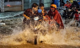 'Hạn bà chằn' ở TPHCM kết thúc, Biển Đông sắp đón vùng áp thấp mới