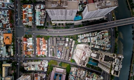 1 km vuông 'đất vàng' TPHCM có 4 chung cư chờ sập