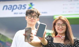 Nô nức check-in, chạm thẻ, quét QR tại Sóng Festlval 