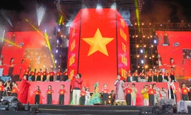 Sinh viên rộn ràng Tết Độc lập: 80 năm và khát vọng tuổi trẻ