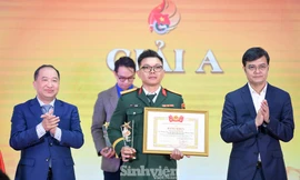 Khơi dậy 'sức đề kháng số' trong thanh niên trên mặt trận tư tưởng