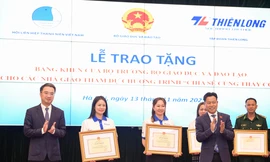 80 thầy cô vùng biên được Bộ Giáo dục – Đào tạo tuyên dương