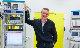 Giáo sư Nga làm Viện trưởng danh dự Viện Công nghệ Lượng tử, ĐHQG Hà Nội