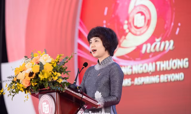 Trường Đại học Ngoại thương kỷ niệm 65 năm thành lập