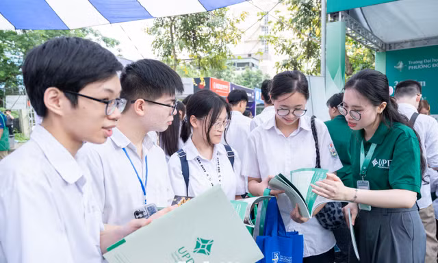 Trường Đại học Phương Đông: Tăng cường kết nối doanh nghiệp khoa công nghệ, tạo điều kiện cho sinh viên tiếp cận thực tế