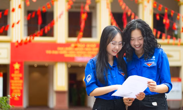 Điểm bầu cử tại các trường đại học hoàn tất công tác chuẩn bị, sẵn sàng cho ngày hội non sông