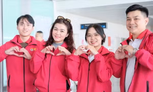 Gần 200 đại biểu thanh niên Việt Nam tham gia Hành trình đỏ nghiên cứu, học tập tại Trung Quốc lần thứ 2