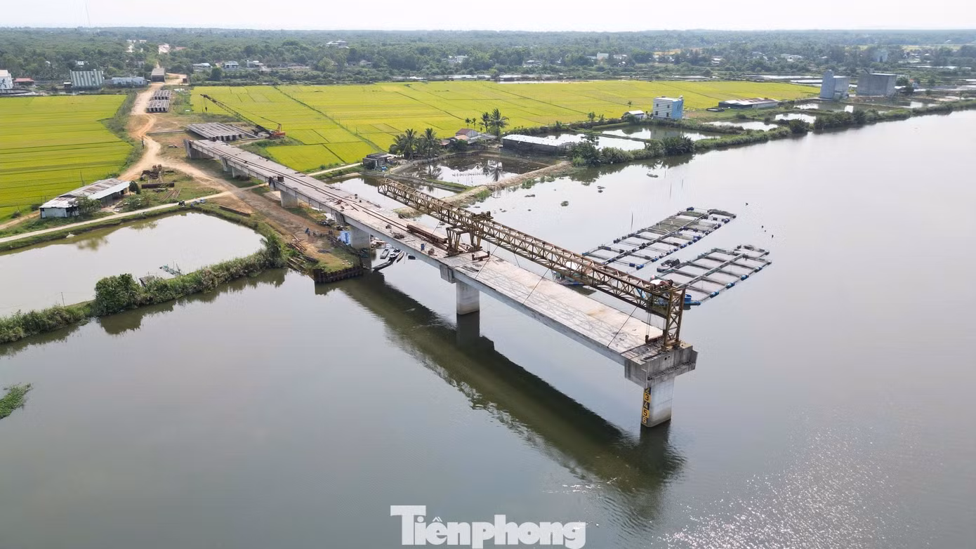 tp-cau-tam-tien.jpg