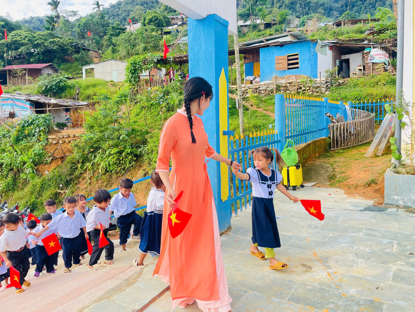 새로운 학년을 맞이하게 되어 기쁩니다. 55741fc758f4d3aa8ae5.jpg