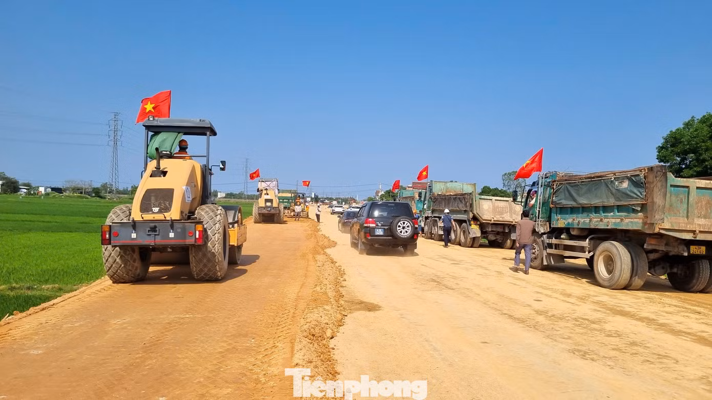 tp-ra-quan-dau-nam-tai-cac-cong-trinh-trong-diem.jpg