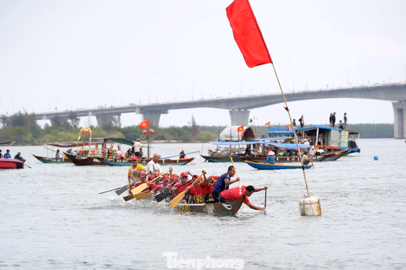 tp-dua-thuyen-4.jpg