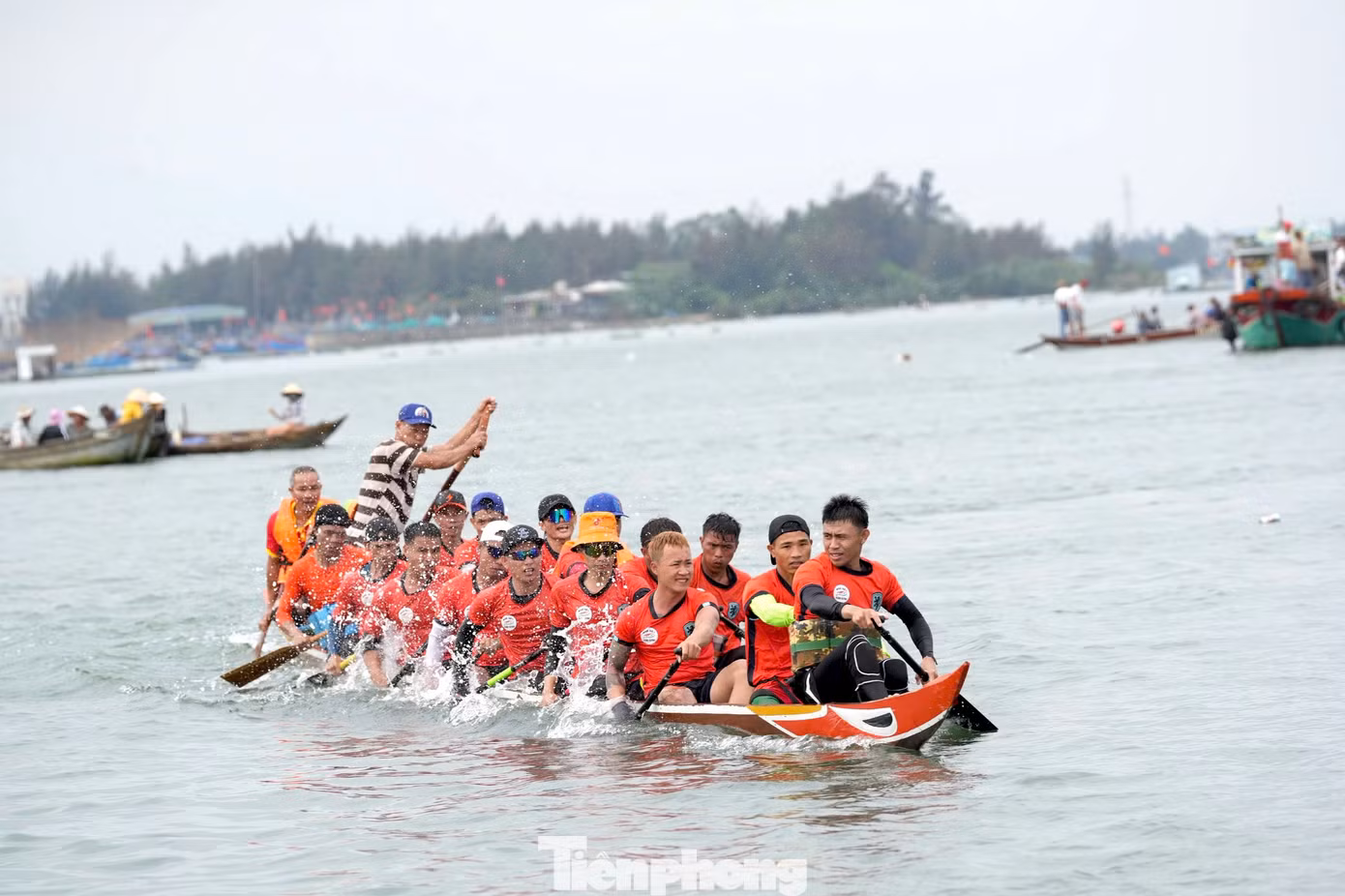 tp-dua-thuyen-3.jpg