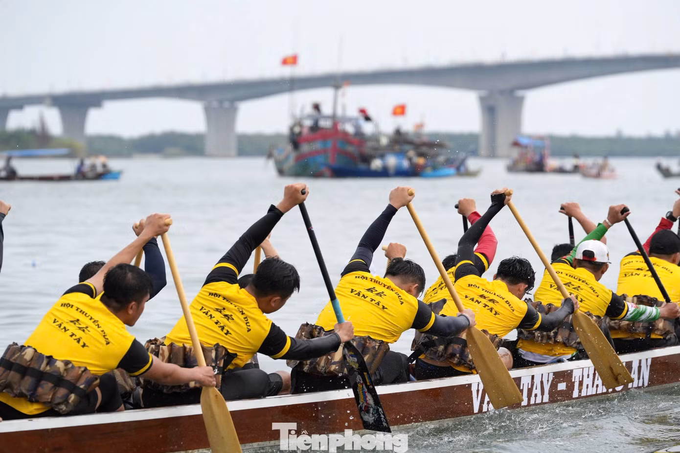 tp-dua-thuyen-9.jpg