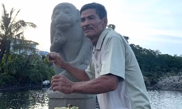 Giao nộp tượng thần khỉ cho Nhà nước, người đàn ông được thưởng gần 93 triệu đồng