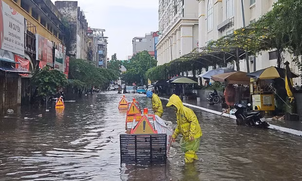 Hà Nội 'chốt' hạn bàn giao hệ thống thoát nước của 26 khu đô thị