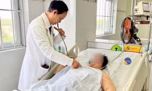 Ăn nhầm nấm độc, người phụ nữ nguy kịch