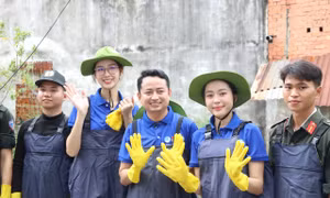 Bạn trẻ TP. HCM hưởng ứng chiến dịch 'Làm cho Thế giới sạch hơn năm 2025'