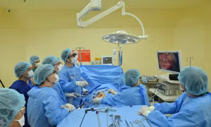 Tuổi đôi mươi phải ghép thận: Trả giá đắt từ sự chủ quan