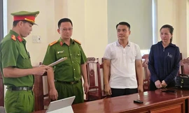 Bắt tạm giam hiệu trưởng nâng điểm cho học sinh vào lớp 10: Hội đồng chấm thi giải trình gì?