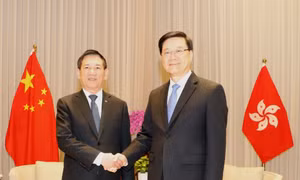 Đặc khu Hong Kong sẵn sàng chia sẻ với Việt Nam về điều hành tiền tệ, sàn vàng