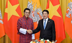 Chủ tịch nước Lương Cường chủ trì lễ đón cấp Nhà nước Quốc vương Bhutan