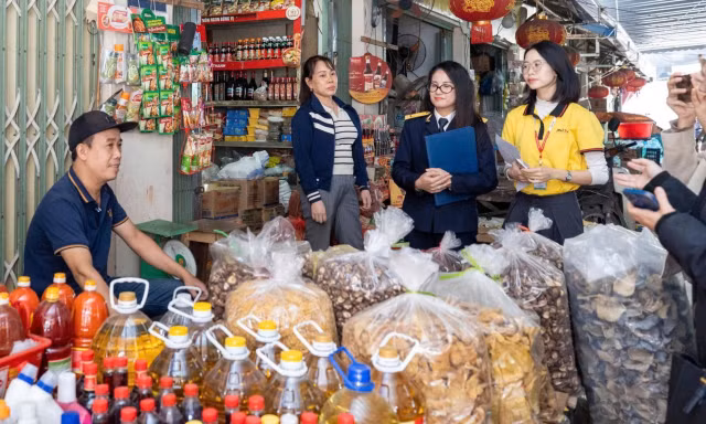 Việc nâng ngưỡng doanh thu chịu thuế giúp khoảng 2,5 triệu hộ kinh doanh được miễn thuế