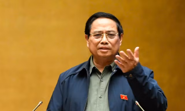 Thủ tướng Chính phủ: Sẽ cân đối để tăng lương sớm hơn