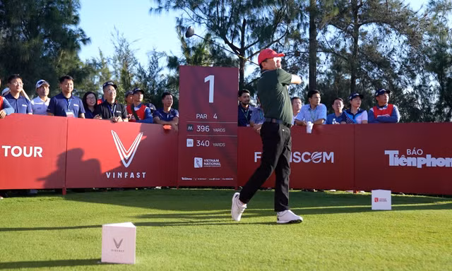Toàn cảnh khai mạc Giải Vô địch Golf Quốc gia - Gia Lai 2025