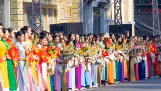 Bộ Nội vụ bác bỏ thông tin hoán đổi để nghỉ Giỗ Tổ, 30/4 - 1/5 kéo dài 9 ngày