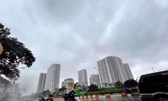 Miền Bắc đón mưa dông dài ngày