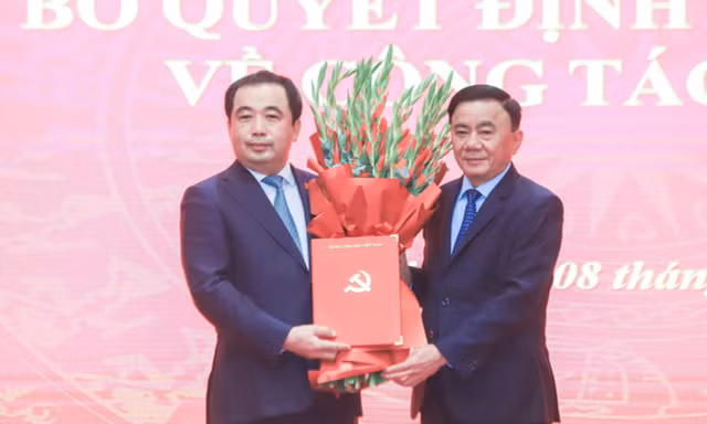 Ông Trần Đức Thắng giữ chức Bí thư Thành ủy Hà Nội