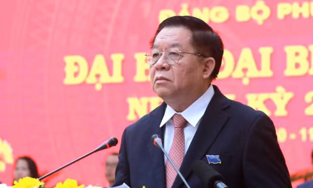Trưởng Ban Tuyên giáo và Dân vận Trung ương dự Đại hội đại biểu Đảng bộ phường Pleiku
