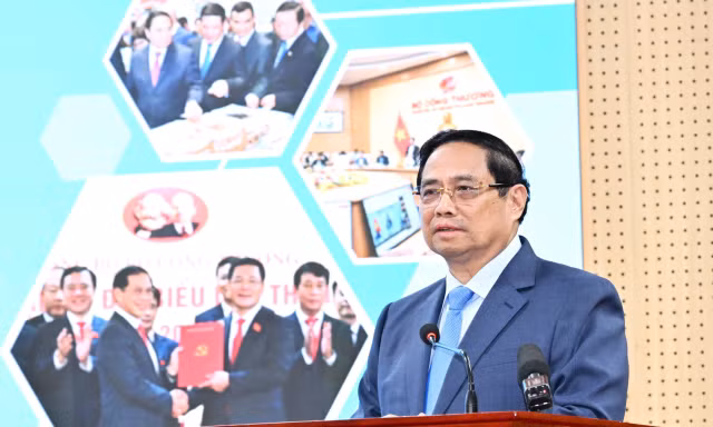 Thủ tướng nói về thành công xuất khẩu khi Mỹ áp thuế đối ứng 