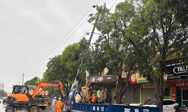 Lo miền Trung tiếp tục mất điện, Bộ trưởng Công Thương có chỉ đạo khẩn
