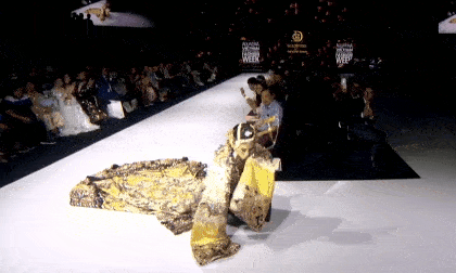 Siêu mẫu Võ Hoàng Yến cũng là một "nạn nhân".