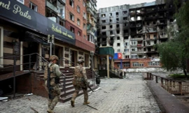 Nga nói quân đội Ukraine ở Pokrovsk và Kupiansk nên đầu hàng để tự cứu mình