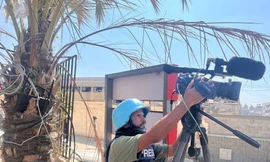 Israel không kích bệnh viện ở Dải Gaza, nhiều nhà báo thiệt mạng