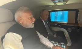 Tổng thống Nga, Thủ tướng Ấn Độ đi chung xe bọc thép Aurus