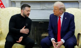 Tổng thống Ukraine điện đàm với Tổng thống Mỹ, gây sức ép lên Nga