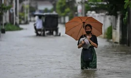 Trung Quốc hủy nhiều chuyến bay, ngừng các hoạt động trước khi đón bão Matmo