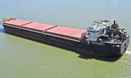 Ukraine tấn công tàu Nga chở linh kiện máy bay không người lái