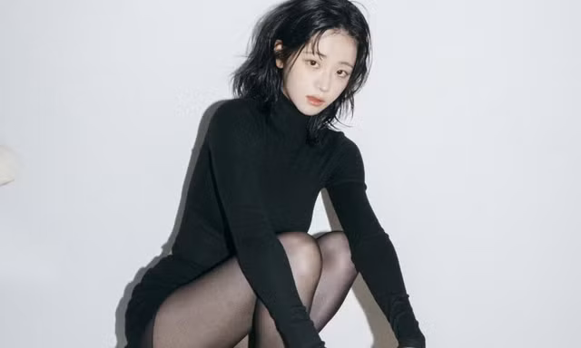 Mỹ nhân K-pop 'hạng 0' xuất hiện, sở hữu cả nhan sắc và cơ bắp, cạnh tranh với Jang Won Young lẫn Karina