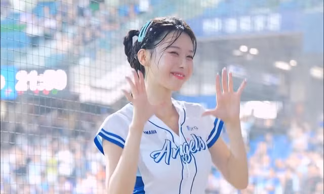 Điều gì đã giúp 'nữ thần cổ vũ Hàn Quốc' Lee Ah Young trở thành một ngôi sao hàng đầu?
