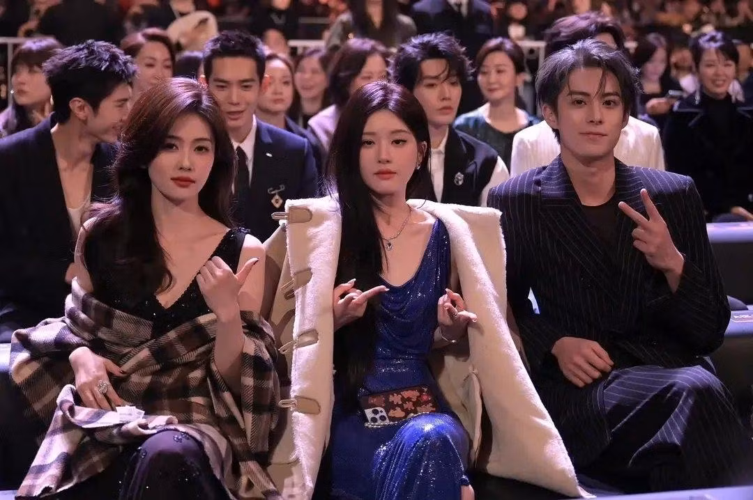 bach-loc-trieu-lo-tu-vuong-hac-de.jpg