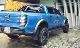 Tạm giữ nghi phạm vụ mất gần 30 lượng vàng trên ô tô ở TPHCM 