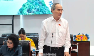 Nguyên Bí thư Thành ủy TPHCM lo ngại tỷ lệ sinh con thấp sau sáp nhập