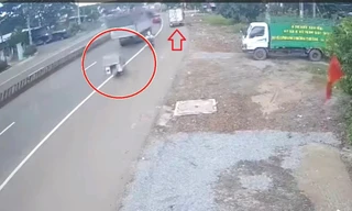 [Clip] Tai nạn thương tâm khiến người bán bánh mì tử vong