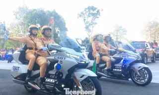 Ngắm dàn khí tài ra quân trấn áp tội phạm dịp Tết Bính Ngọ 2026 tại TPHCM