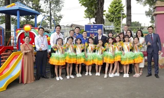 Trung ương Đoàn và Amway Việt Nam tặng công trình sân chơi thiếu nhi tại phường Bình Dương